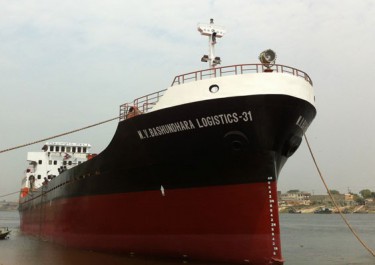 Another ship of Bashundhara floats on water